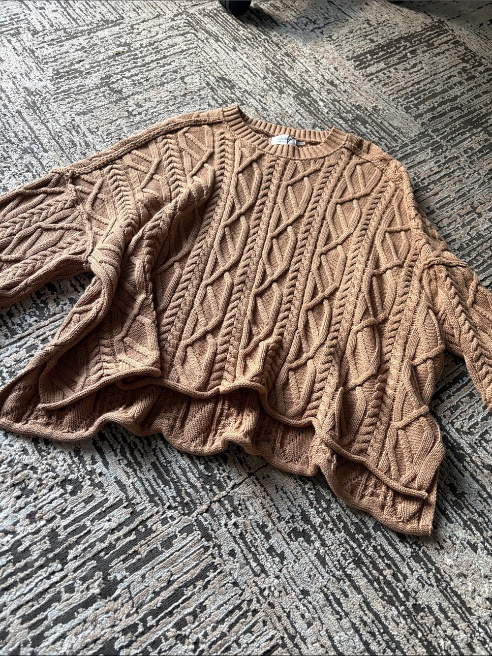 Bluivy Cable Knit Crewneck Sweater - Camel Brown